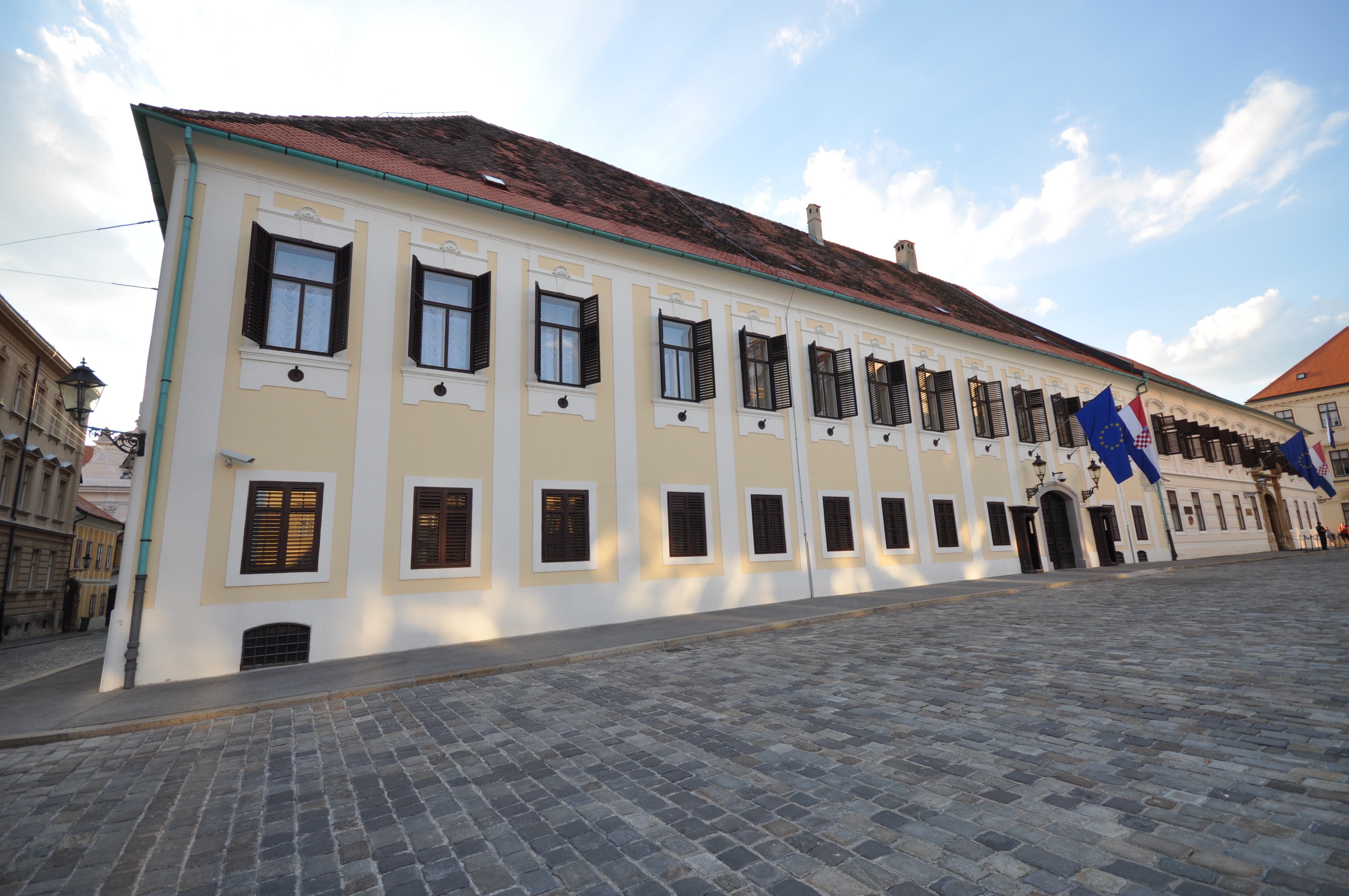 Revoltă în Spania după evacuarea unei femei de 87 de ani: Guvernul pregătește un nou decret pentru locuințe