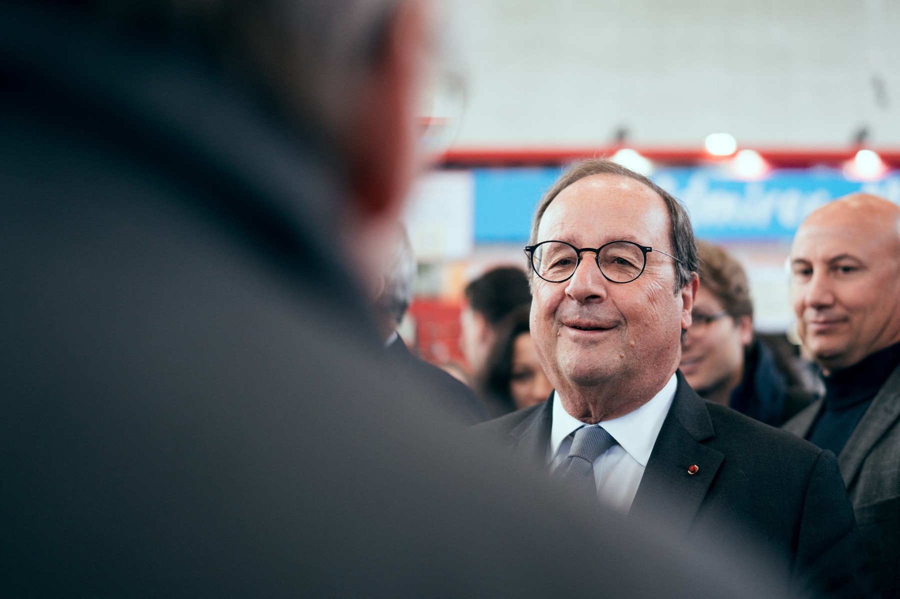 Francois Hollande nu exclude o candidatură la președinția Franței în 2027, cu anumite condiții