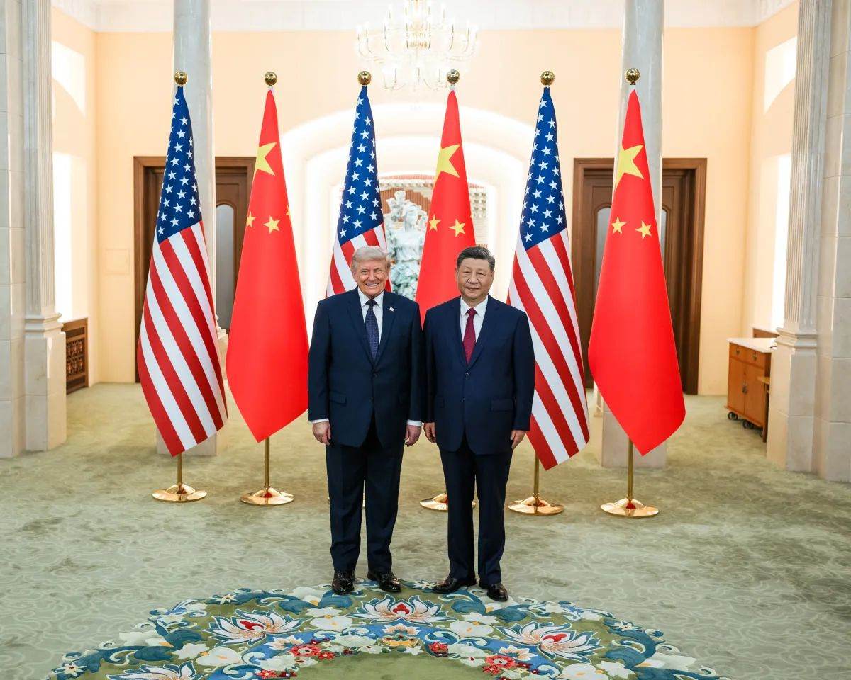 China confirmă prelungirea armistițiului comercial cu Statele Unite până în ianuarie