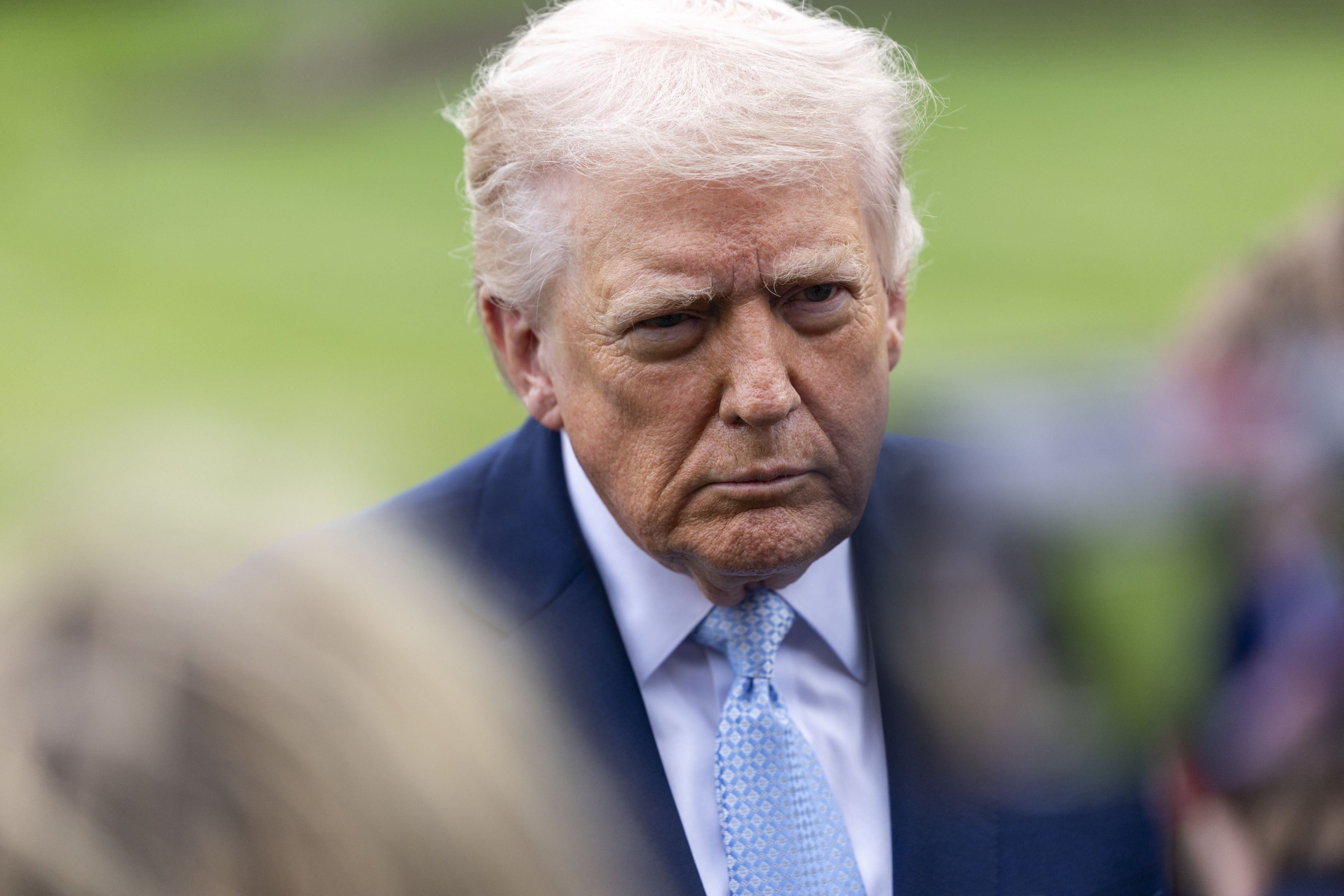 Donald Trump sugerează interzicerea exporturilor de motorină din SUA pentru reducerea prețurilor