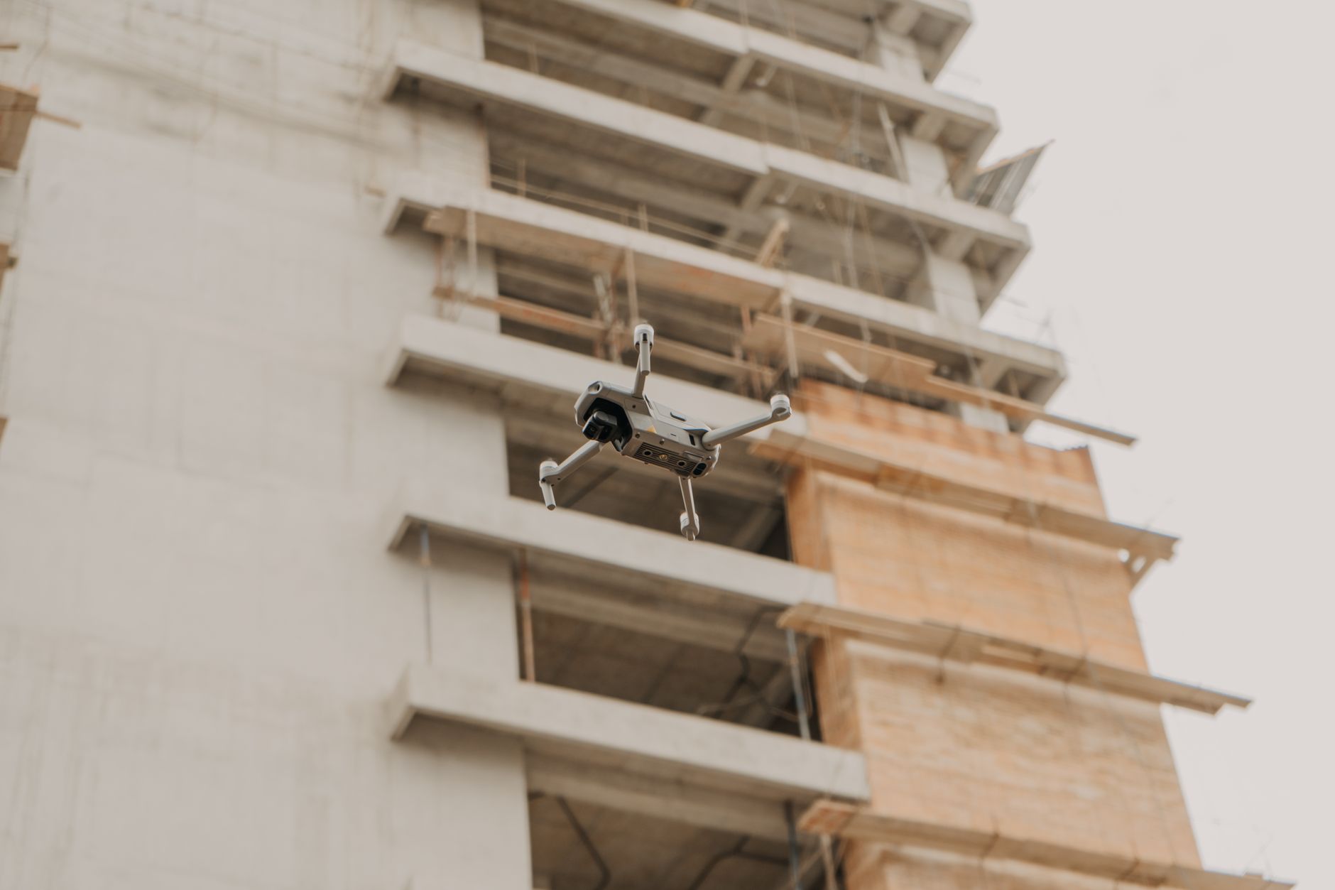 15 state americane dau în judecată FAA din cauza regulilor privind livrările cu drone