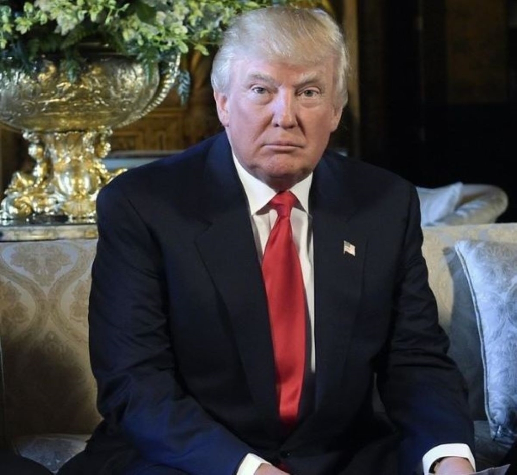 Donald Trump critică Marea Britanie după eliberarea suspecților de atac asupra unei baze americane