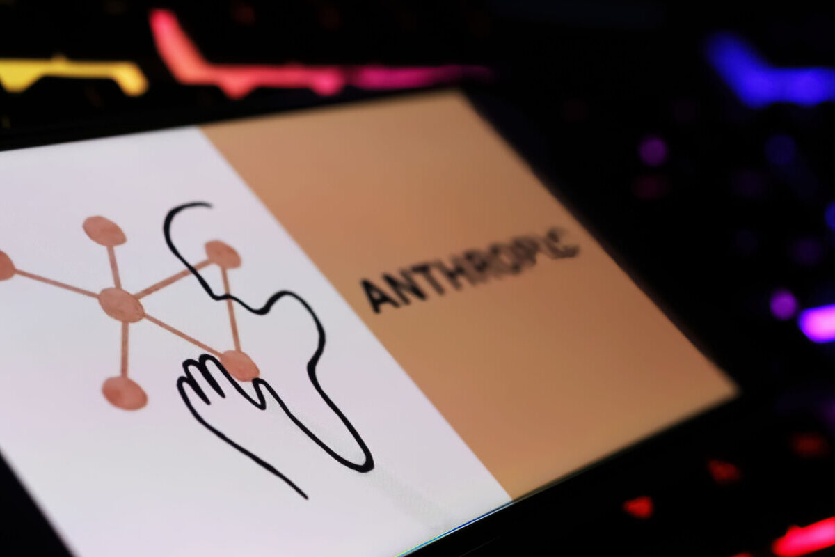 Anthropic pregătește un IPO masiv, vizând o evaluare de peste 2.000 de miliarde de dolari