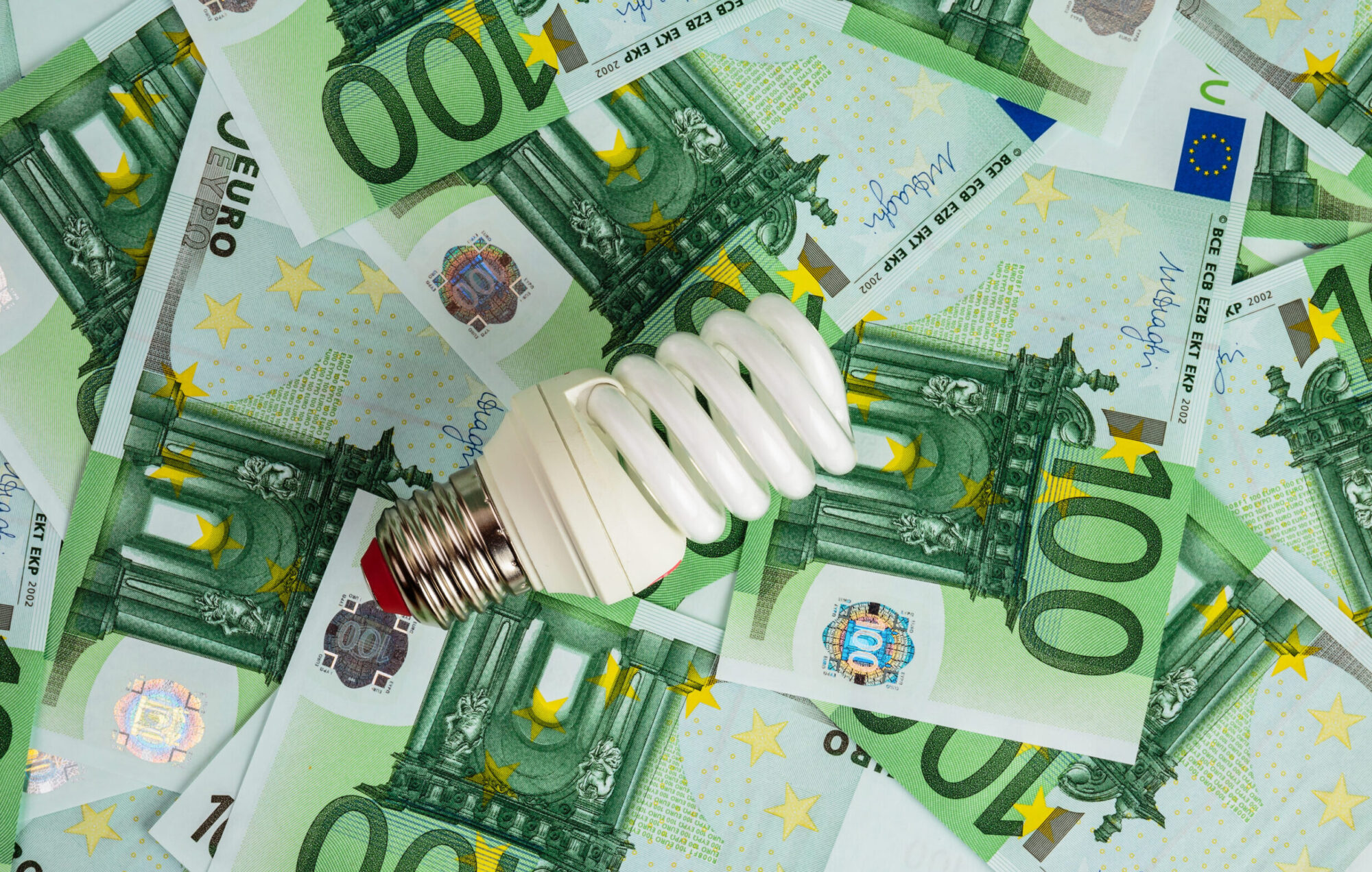 Impactul războiului din Iran asupra energiei: Consumatorii din UE au plătit peste 100 de miliarde de euro