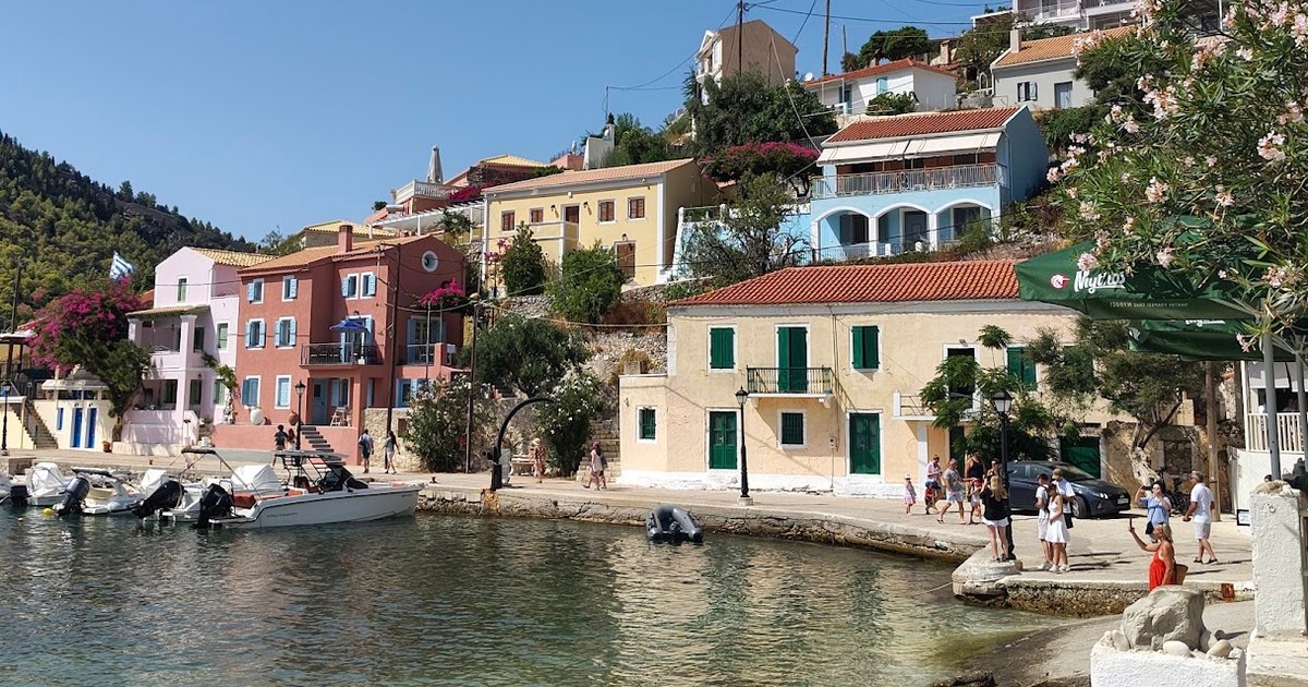 Grecia oferă subvenții anuale pentru locuitorii care aleg să se instaleze pe insula Kastellorizo