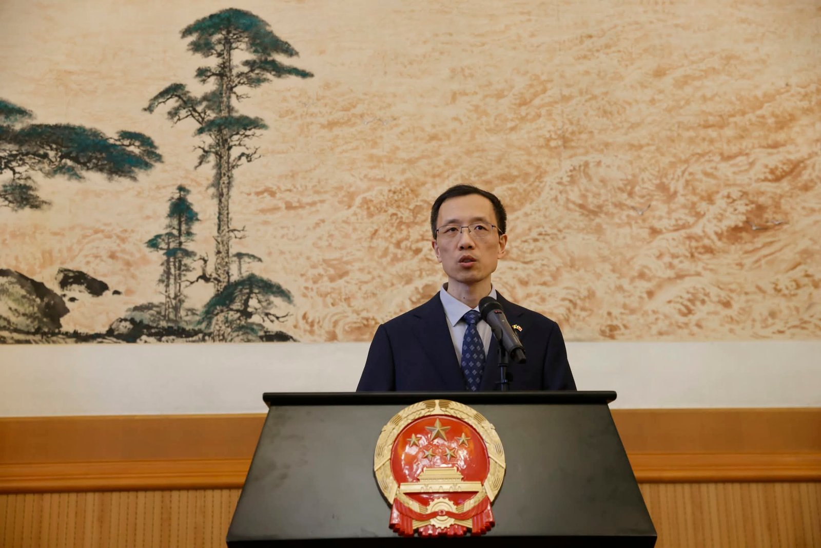 Ambasadorul Chinei în România propune consolidarea cooperării și a încrederii politice reciproce