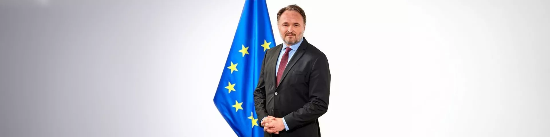 Avertisment de la Comisia Europeană: Se preconizează prețuri foarte mari la petrol și gaze pe parcursul iernii