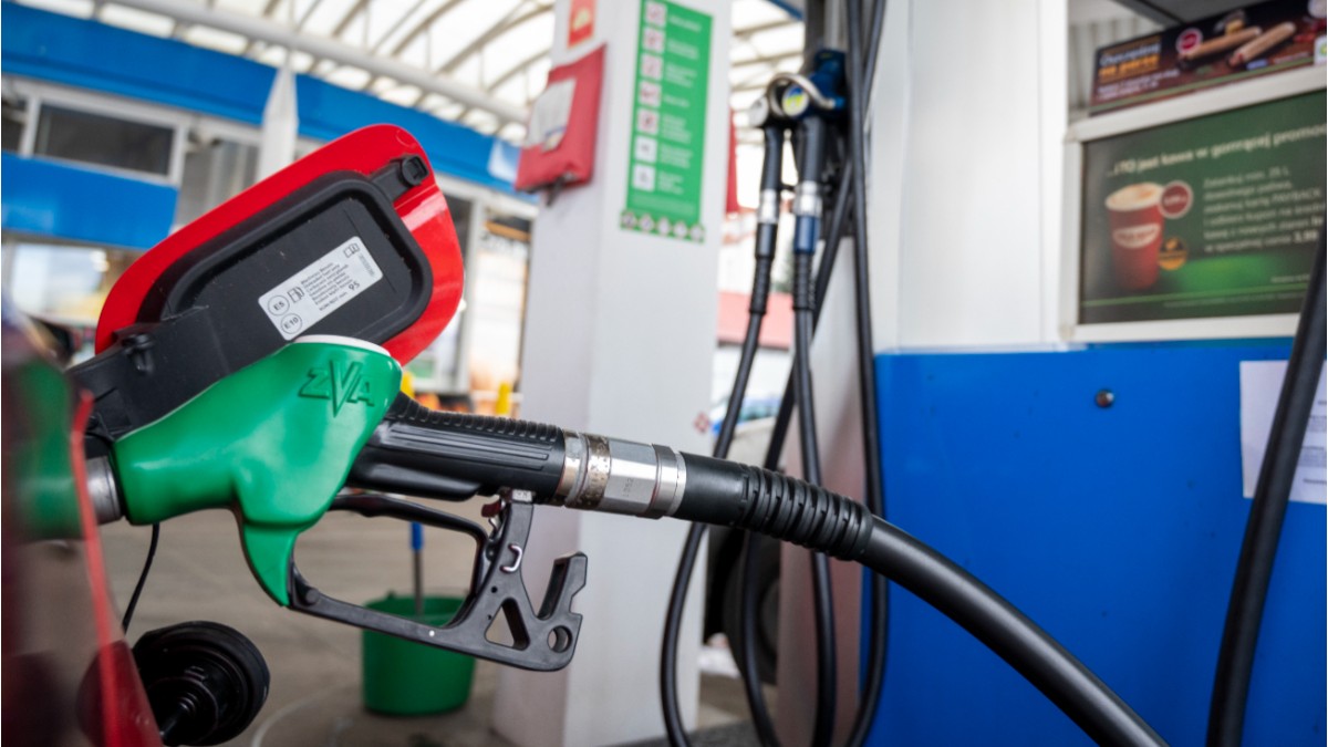 Furturile de carburant cresc în Germania pe fondul prețurilor ridicate. Stațiile iau măsuri de securitate