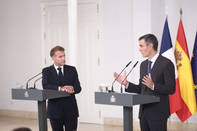 Macron și Sanchez susțin posibila revenire a Regatului Unit în Uniunea Europeană