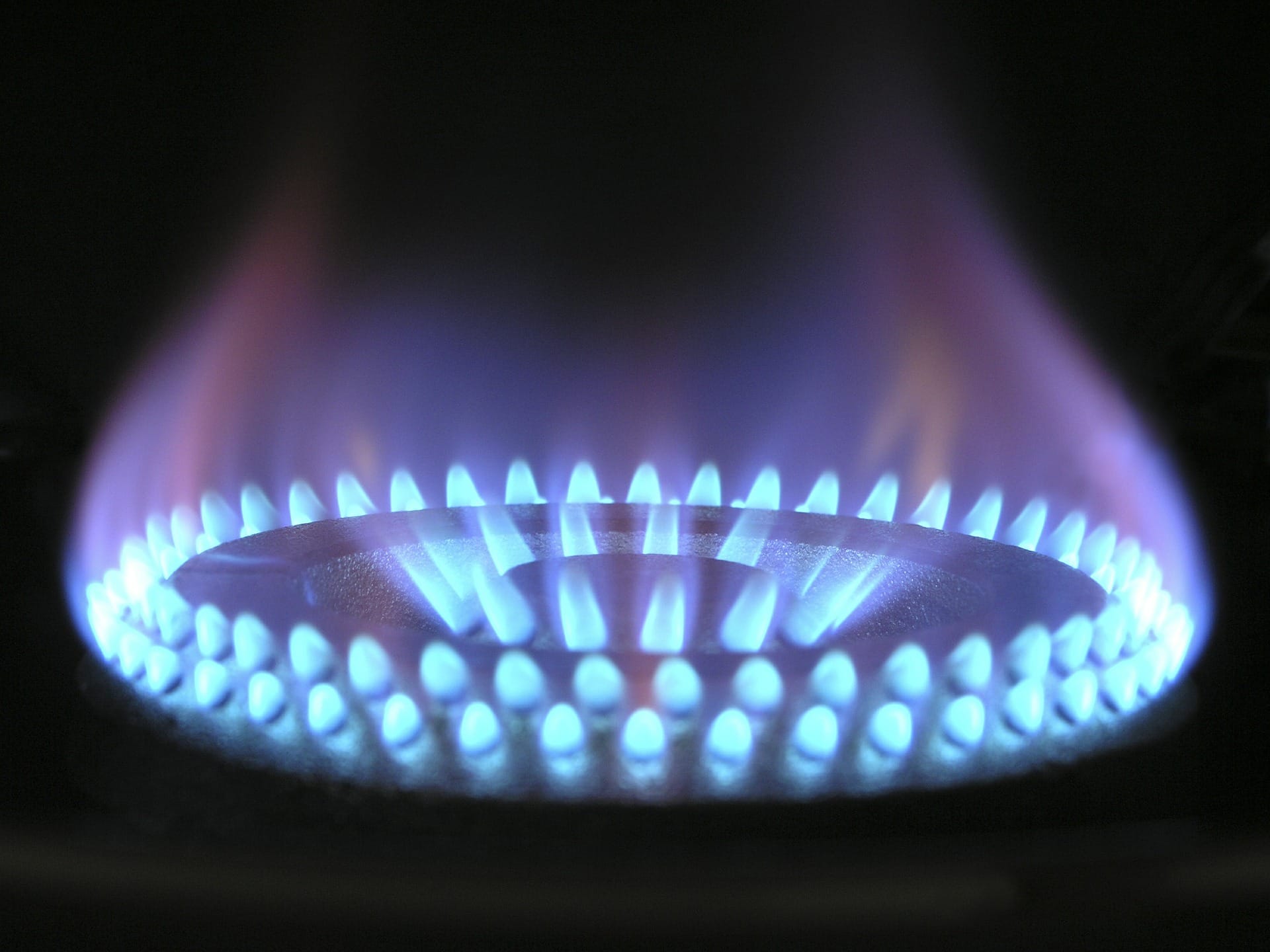 Serbia extinde contractul de gaze cu Gazprom și obține derogare de la sancțiunile SUA pentru NIS