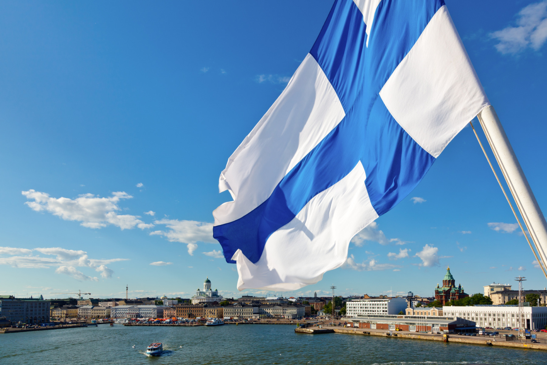 Autoritățile din Finlanda anchetează spargeri la locuințele unor parlamentari