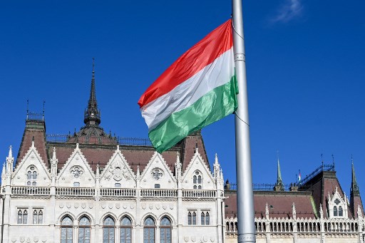 Investigație: Fratele lui Viktor Orbán ar fi încercat interceptarea unui transport de bani și aur către Ucraina