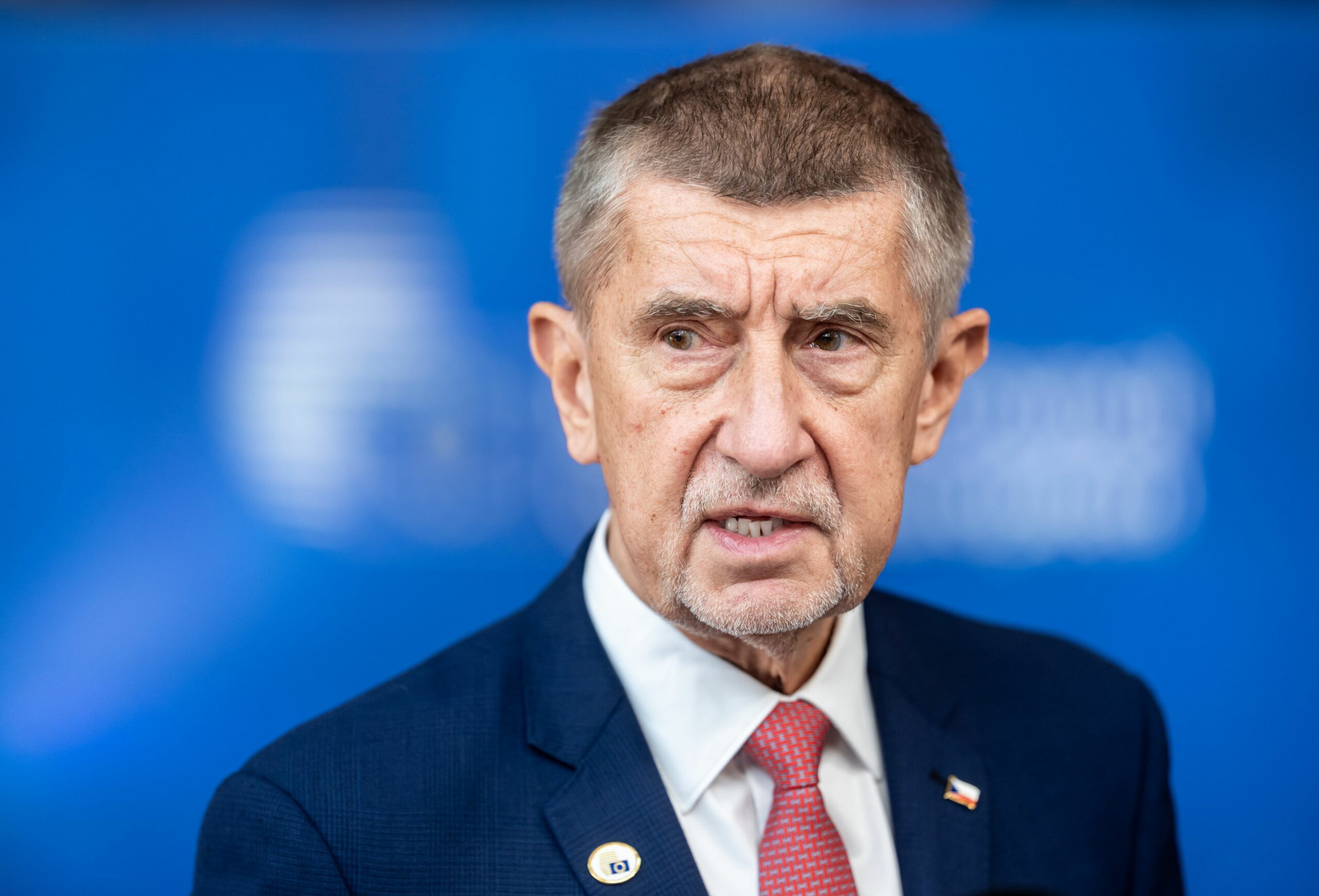 Guvernul lui Andrej Babiš rămâne în funcție după ce Parlamentul Ceh a respins moțiunea de cenzură