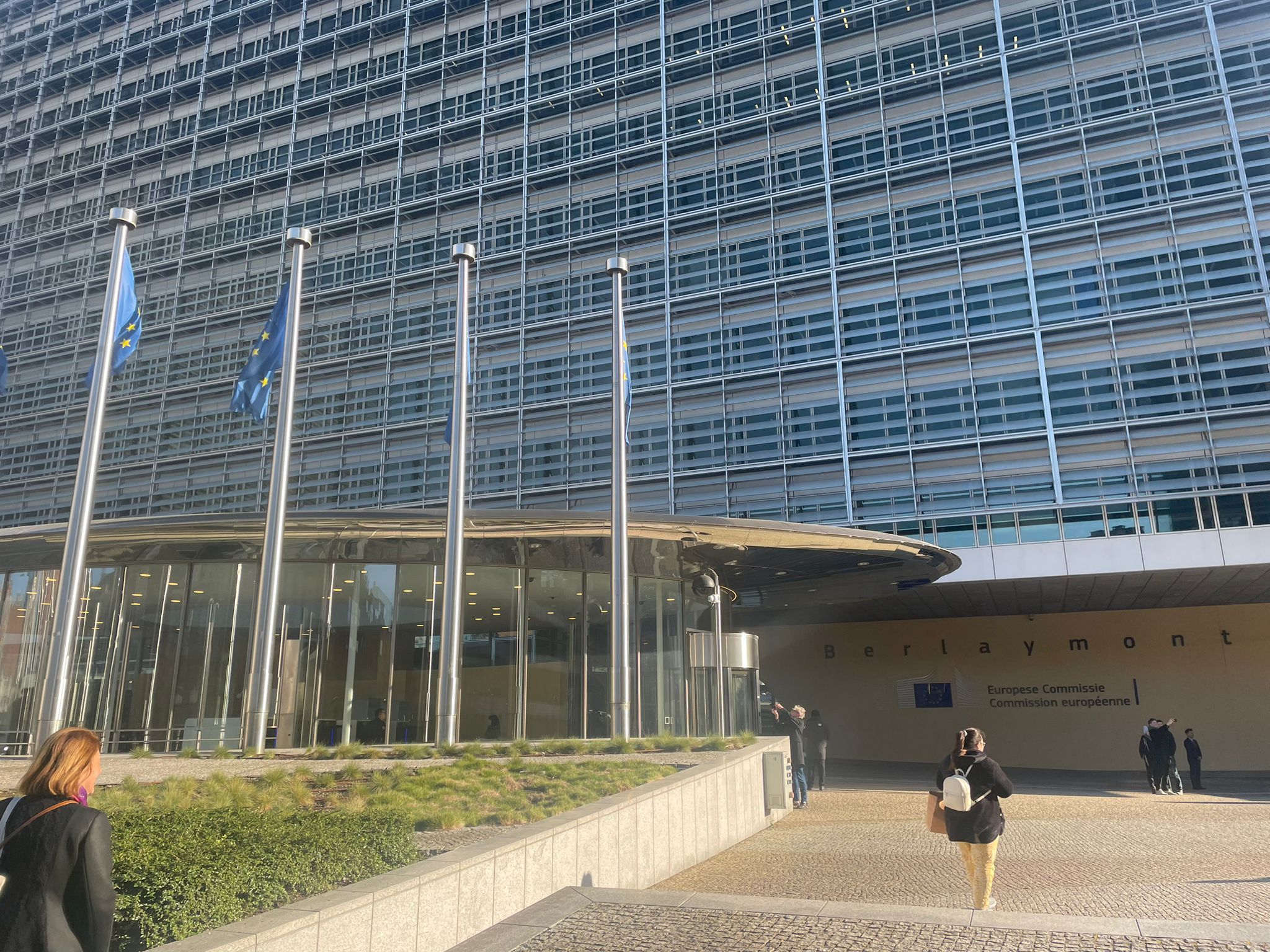 Uniunea Europeană refuză orice restricționare a exporturilor de motorină sub presiunea SUA