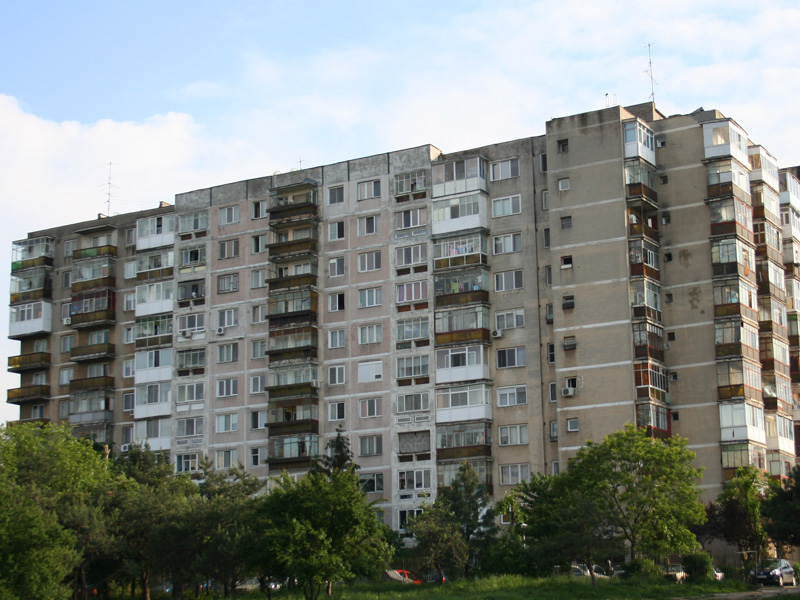 România ocupă primul loc în UE la numărul tinerilor care locuiesc în locuințe supraaglomerate