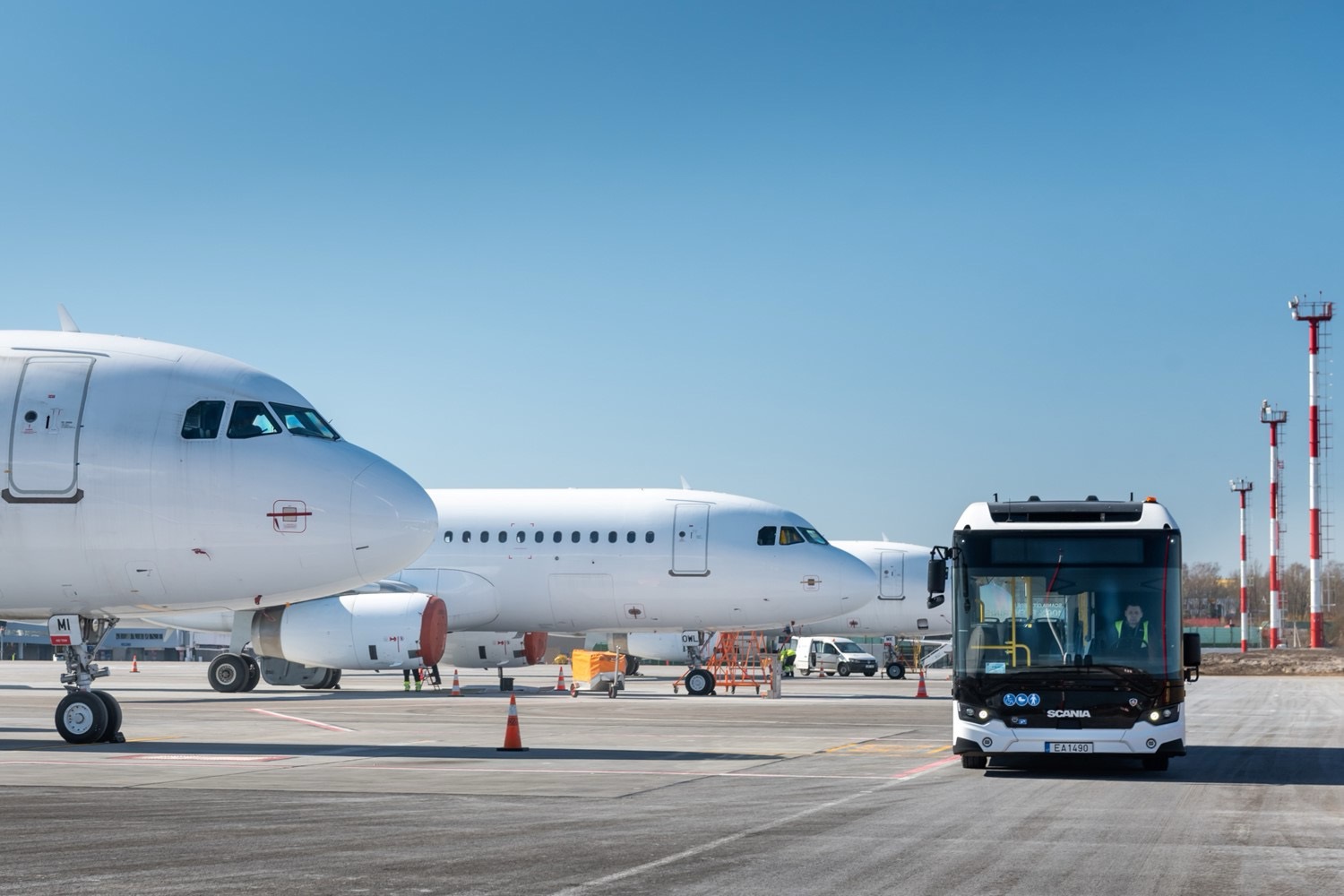 Aeroportul din Vilnius a fost închis temporar după detectarea unui obiect suspect dinspre Belarus