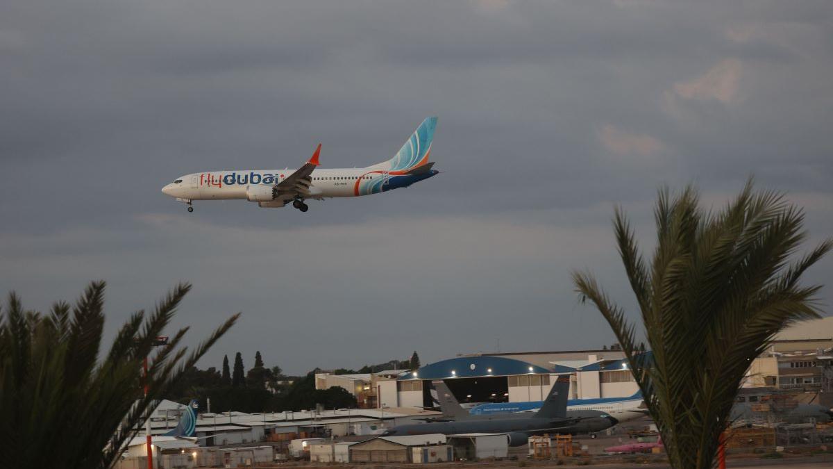 Identificată identitatea pilotului care a atacat un avion Flydubai: suspectul de act terorist a fost concediat anterior