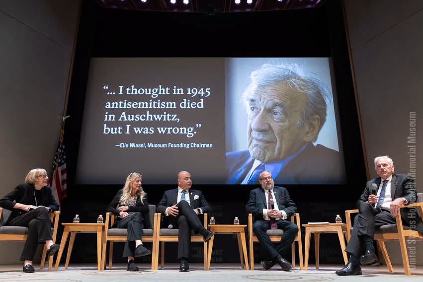 Moștenirea lui Elie Wiesel și legătura cu România au fost omorâte la Washington