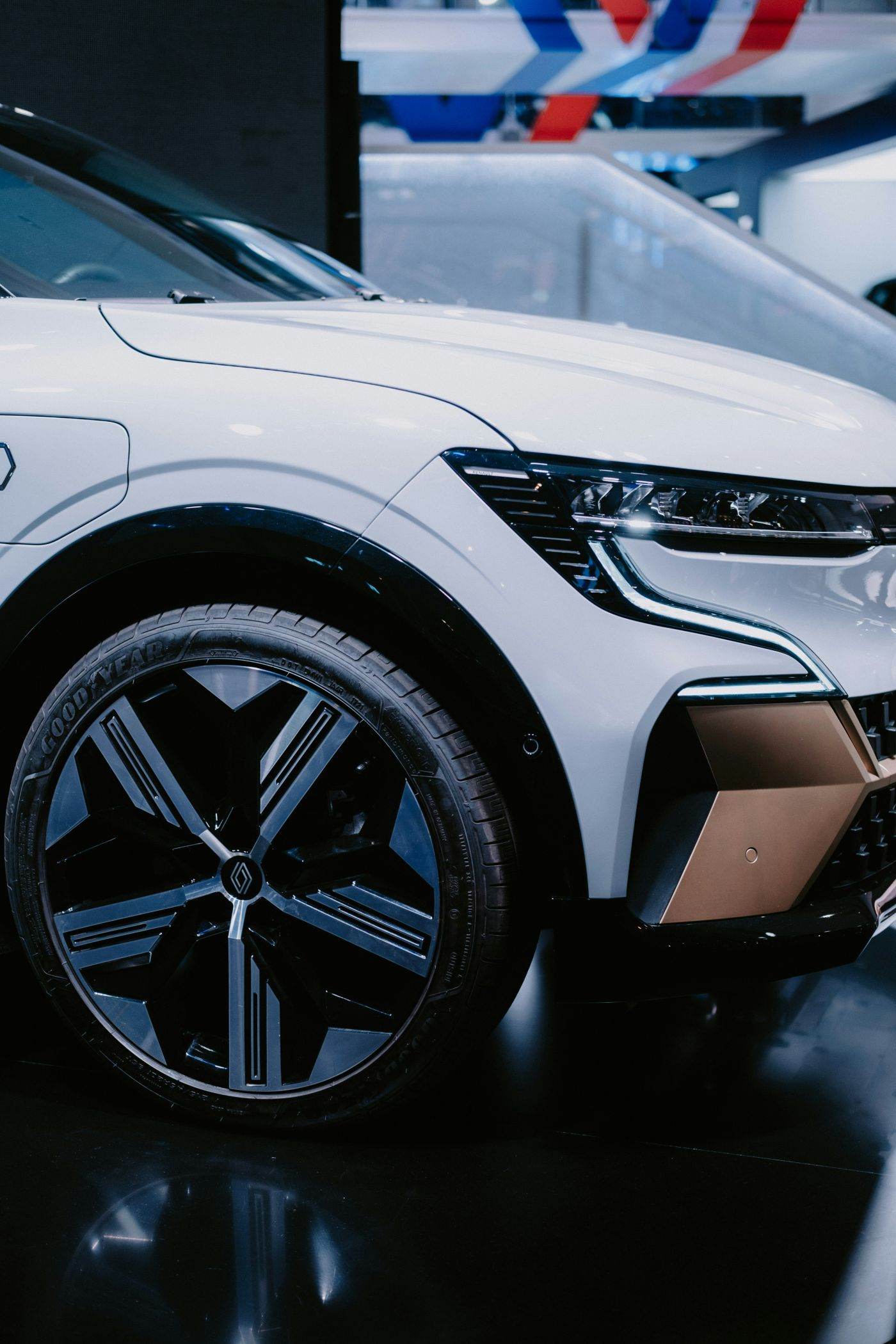 Renault va investi peste 10 miliarde de euro în Franța pentru dezvoltarea mașinilor electrice