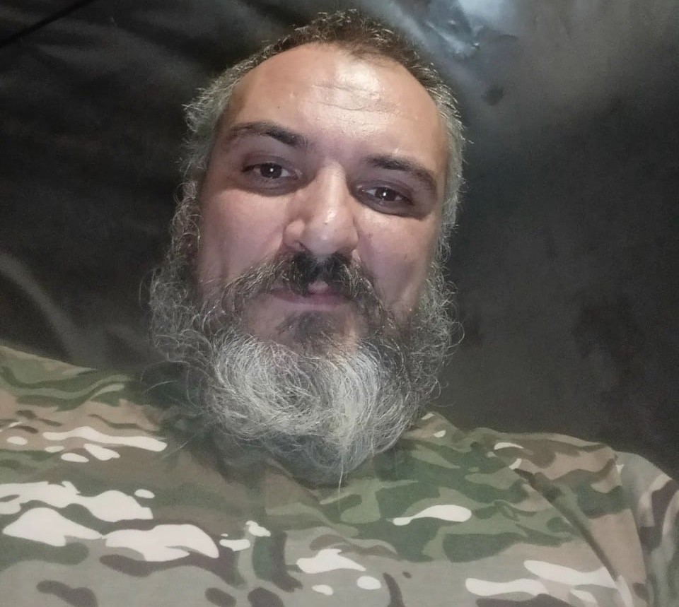 Un fost angajat al sistemului penitenciar din Rusia, acuzat de torturarea prizonierilor, ar fi murit într-un atentat