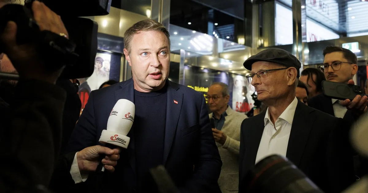 Andreas Babler demisionează din funcția de vicecancelar al Austriei și de șef al social-democraților