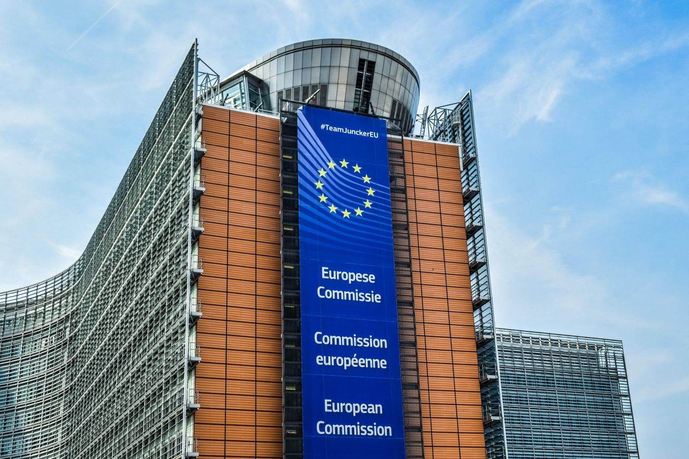 Comisia Europeană alocă 130 de milioane EUR pentru drone și sisteme antidrone la frontierele UE