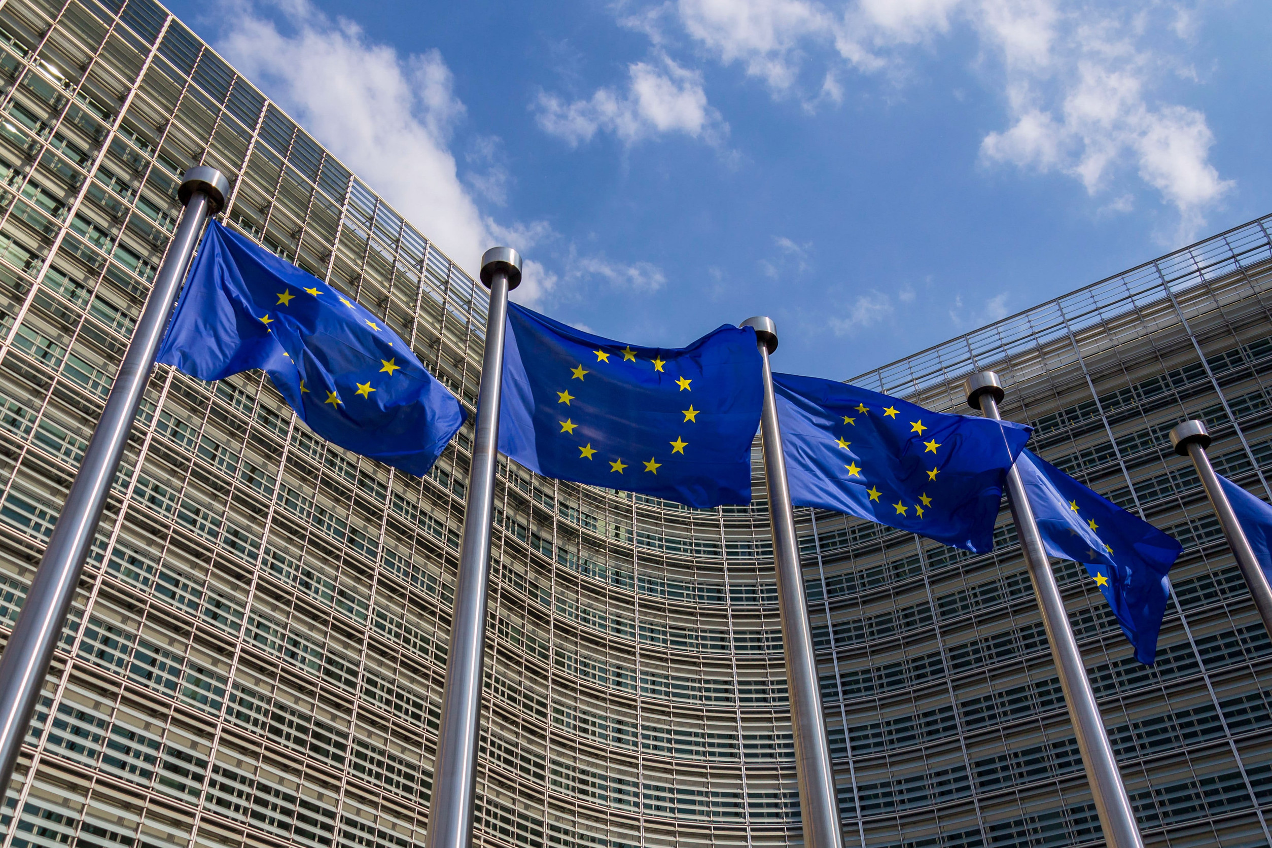 Parlamentul European adoptă raportul pentru Scutul european pentru democrație și combaterea dezinformării