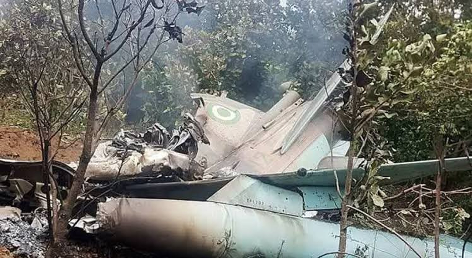 Tragedie în Nigeria: Un avion militar s-a prăbușit în statul Ondo, toate cele 32 de persoane de la bord au murit