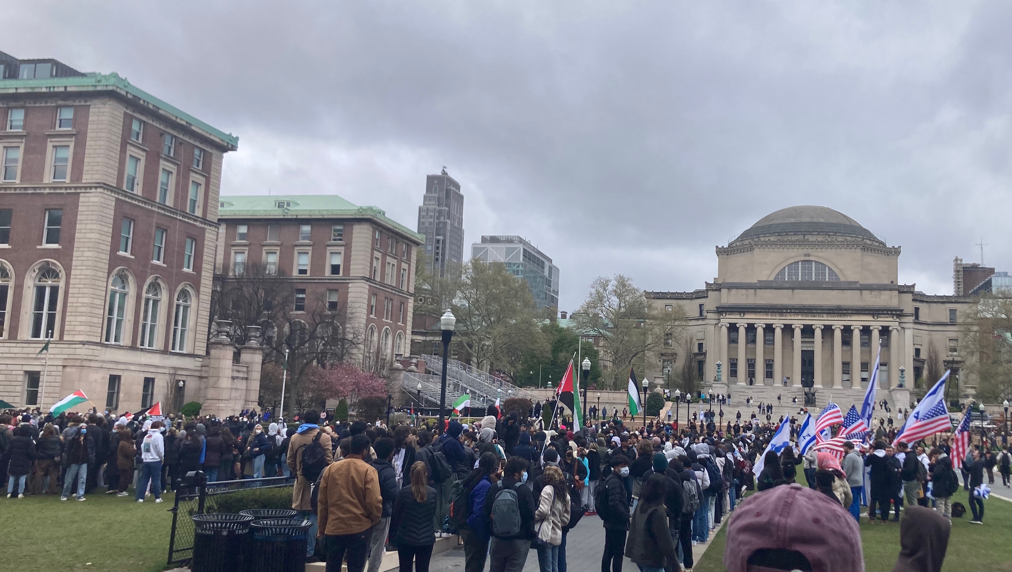 Proteste la Universitatea Cornell: Studenții cer exmatricularea celor acuzați de agresiune sexuală