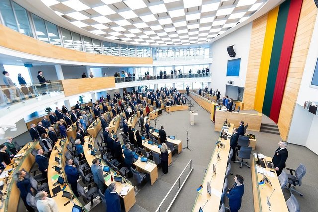 Lituania avansează spre modificarea Constituției pentru a permite staționarea armelor nucleare