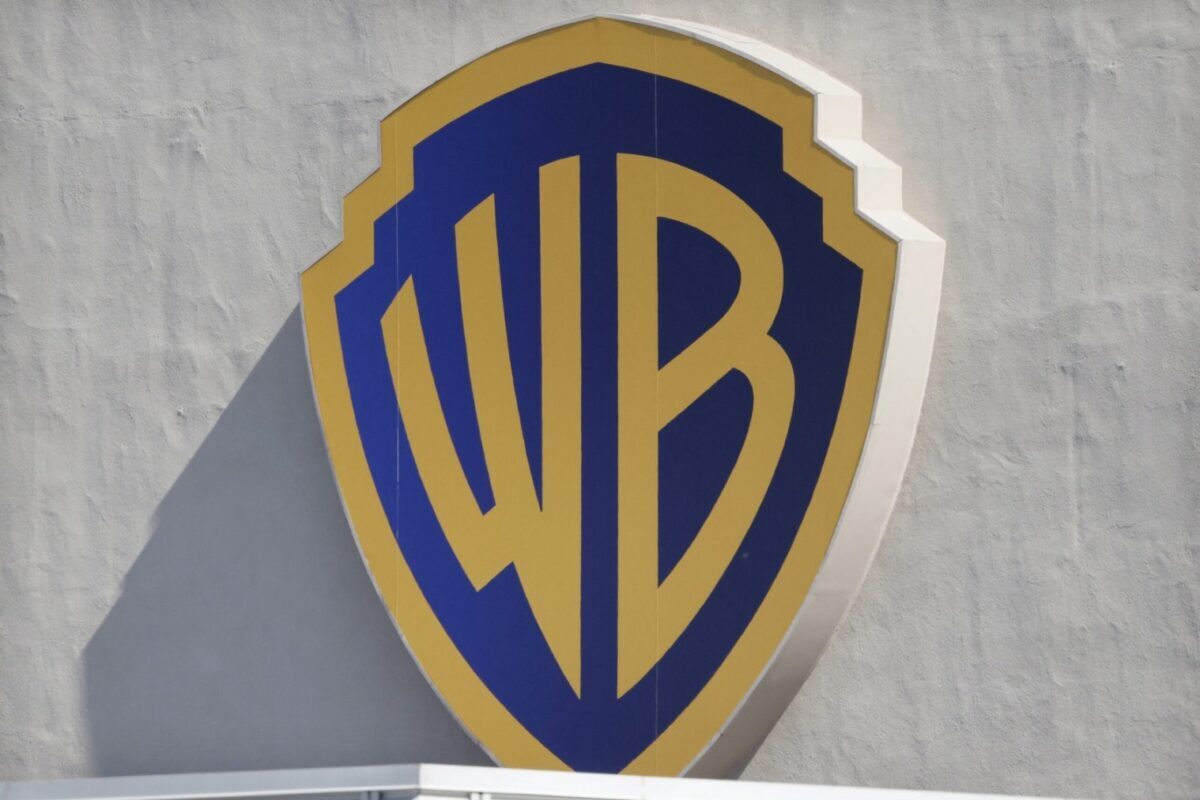 Paramount Skydance preia Warner Bros Discovery într-o tranzacție de 110 miliarde de dolari