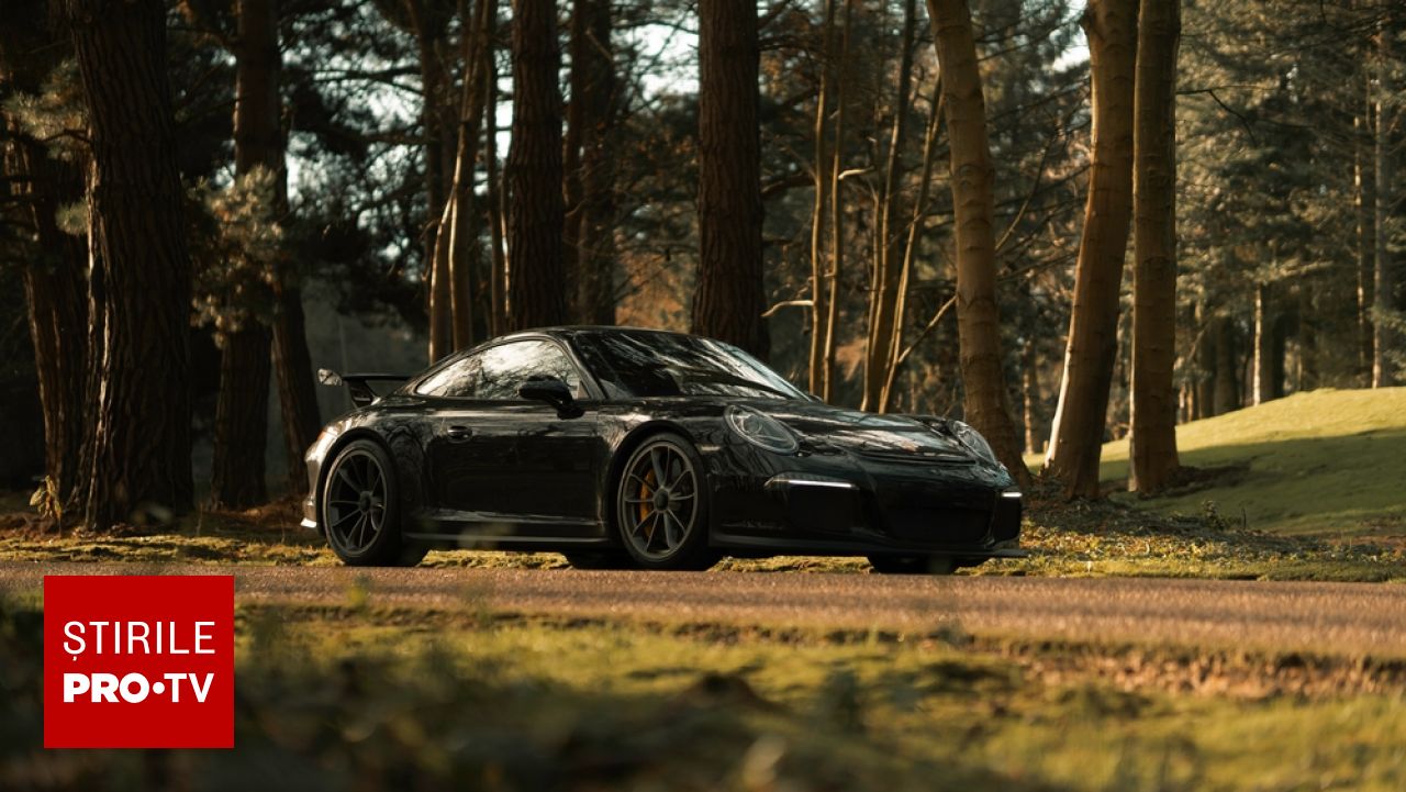 Porsche anunță o schimbare radicală de strategie: va vinde mai puține mașini, dar la prețuri mai mari