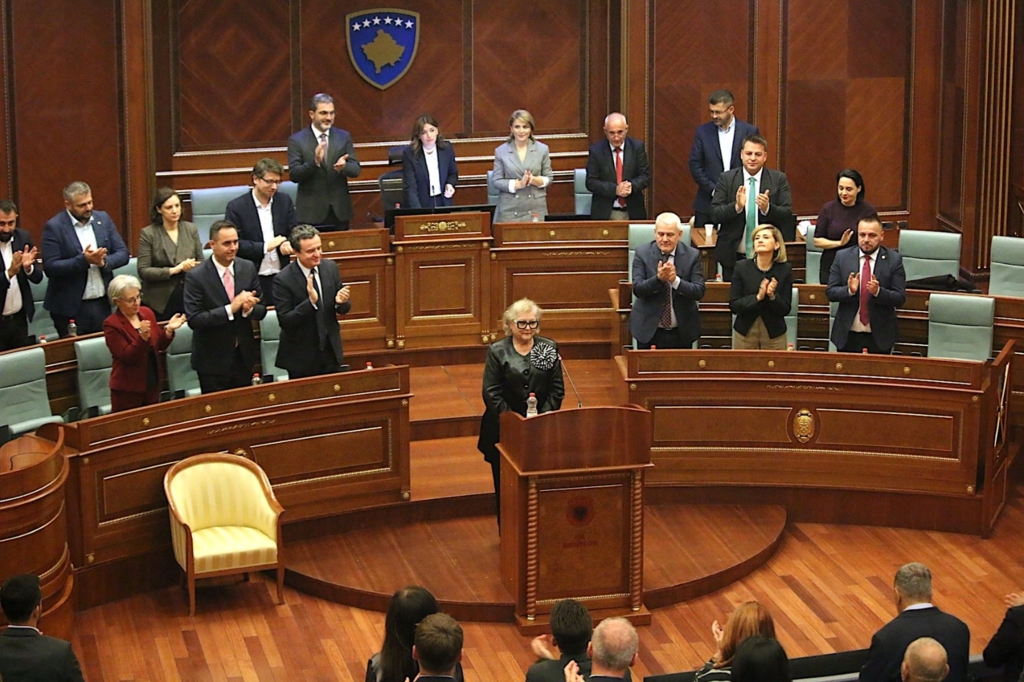 Justina Shiroka Pula a fost aleasă președintă în Kosovo după un compromis politic
