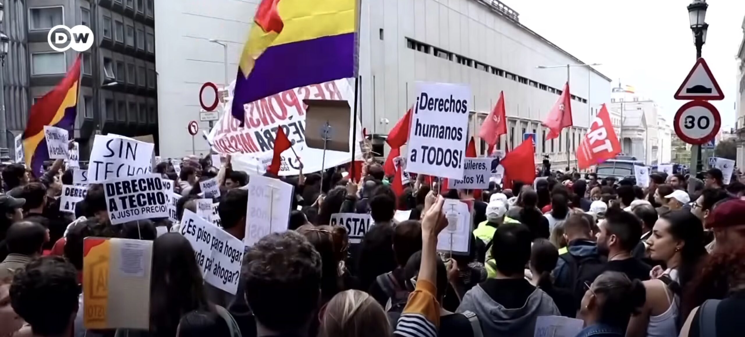 Moartea pensionarei Maricarmen Abascal, simbol al protestelor împotriva crizei locuințelor din Spania