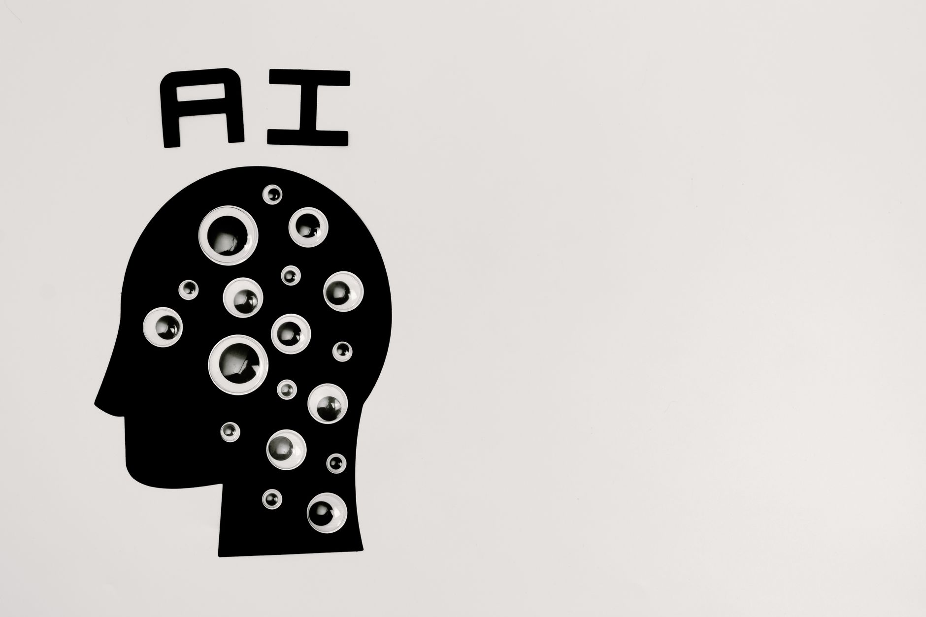 Donald Trump declară „inamici” pe utilizatorii termenului de inteligență artificială