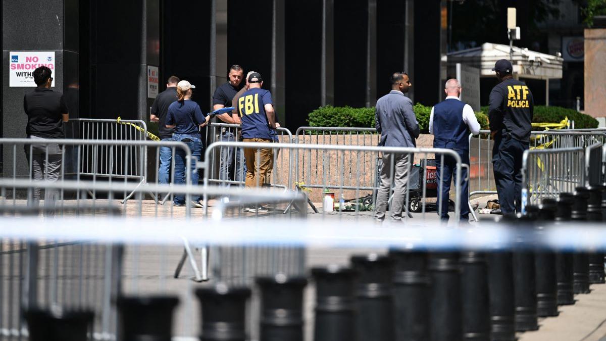 FBI a dejucat un atac terorist asupra unuia dintre cele mai mari malluri din SUA