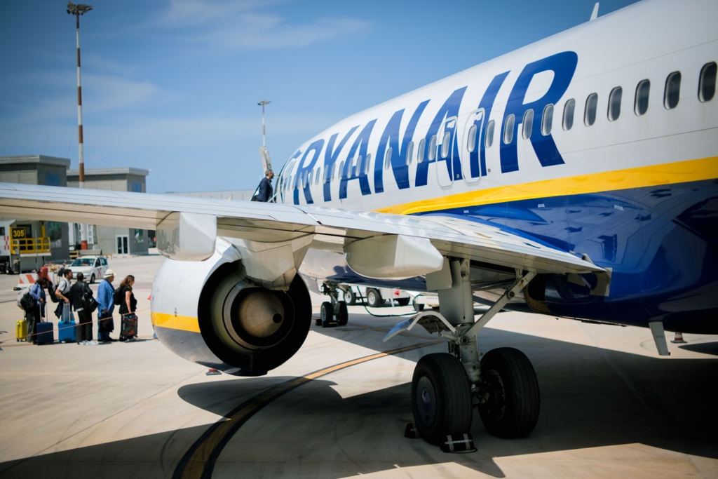 Prețurile la biletele de avion vor crește pe termen lung, avertizează șeful Ryanair