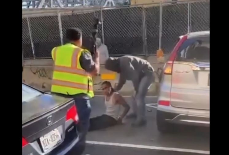 Incident armat în New York: Agent ICE a împușcat un bărbat în timp ce acesta avea un copil de 5 ani în mașină