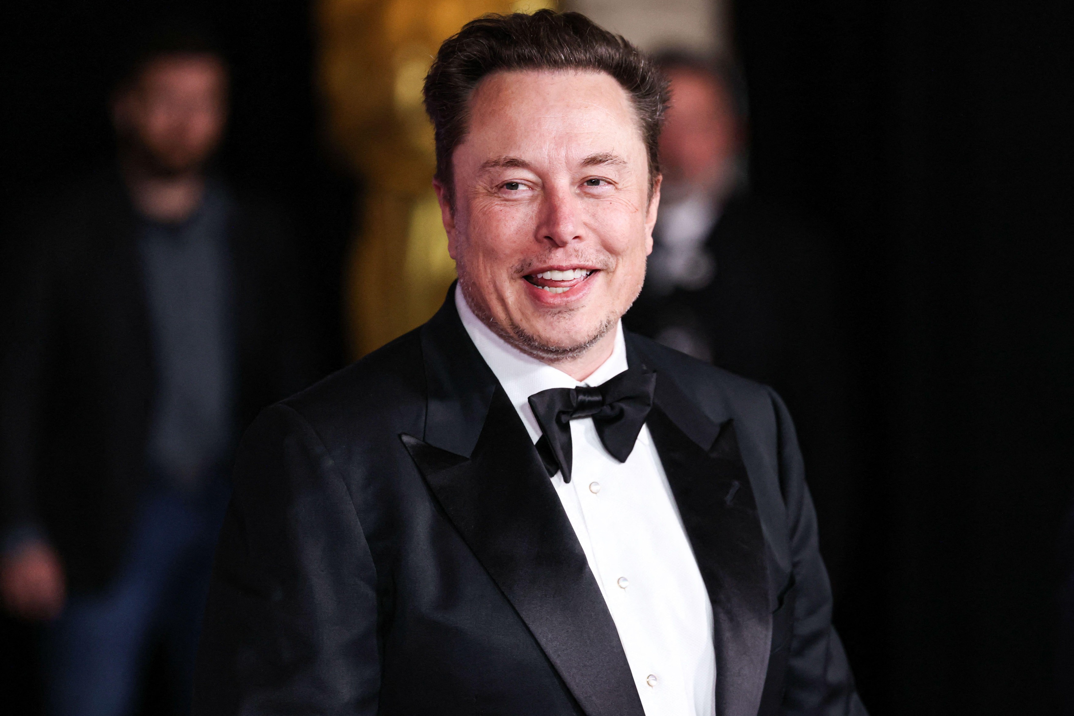Anunțul de 8 miliarde de dolari al SpaceX scade valorile giganților americani de telefonie mobilă