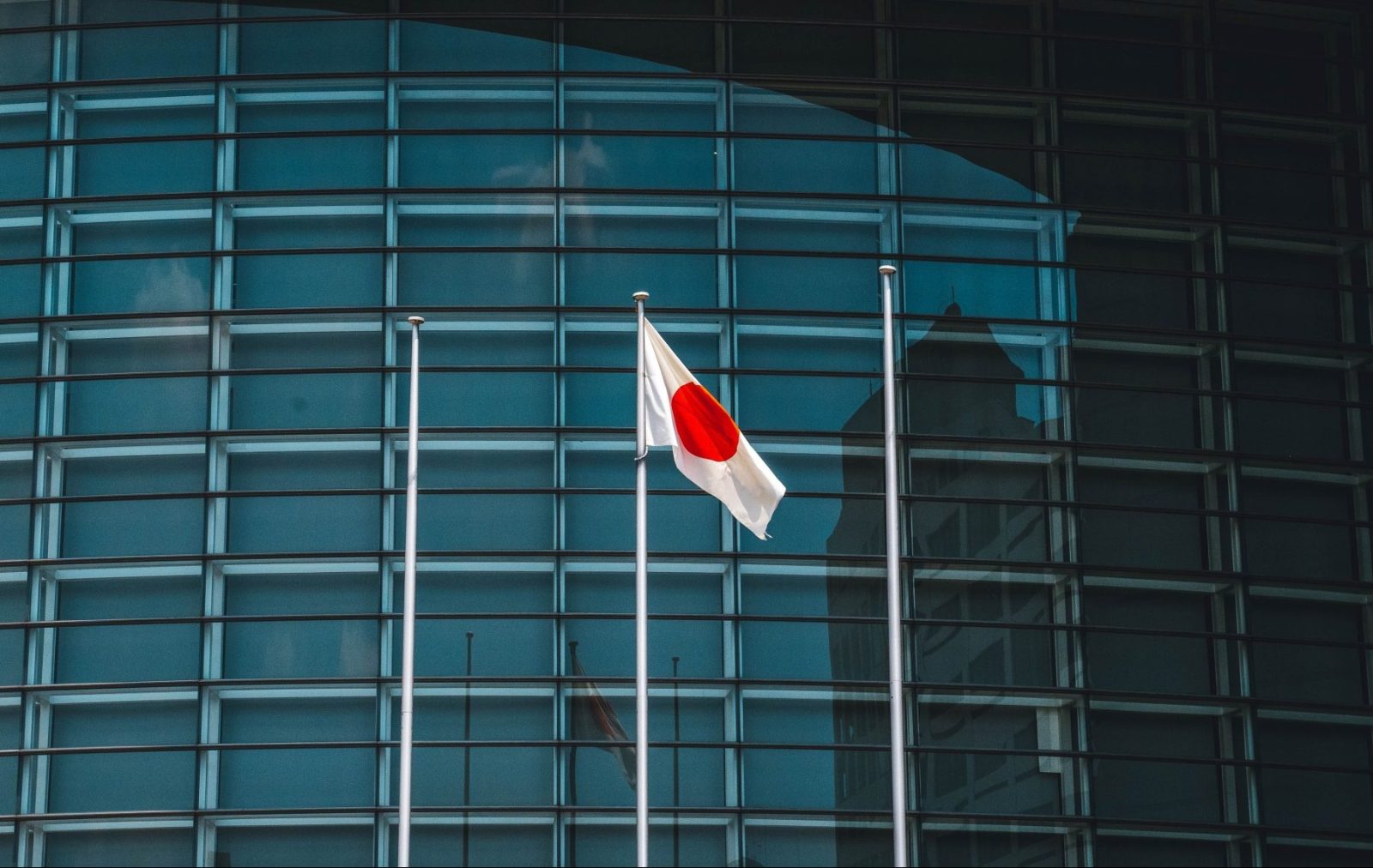Okinawa cere revizuirea acordului militar cu SUA după uciderea unei femei de către un pușcaș marin