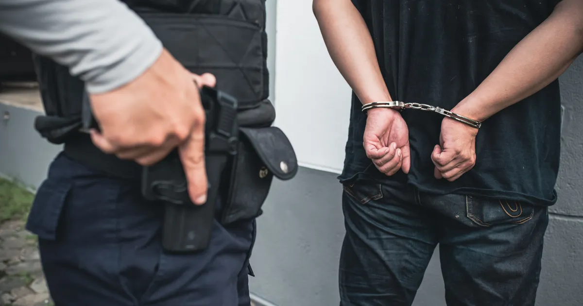 Alertă de securitate în Anglia: Doi cetățeni letoni au pătruns într-o bază NATO și a SUA