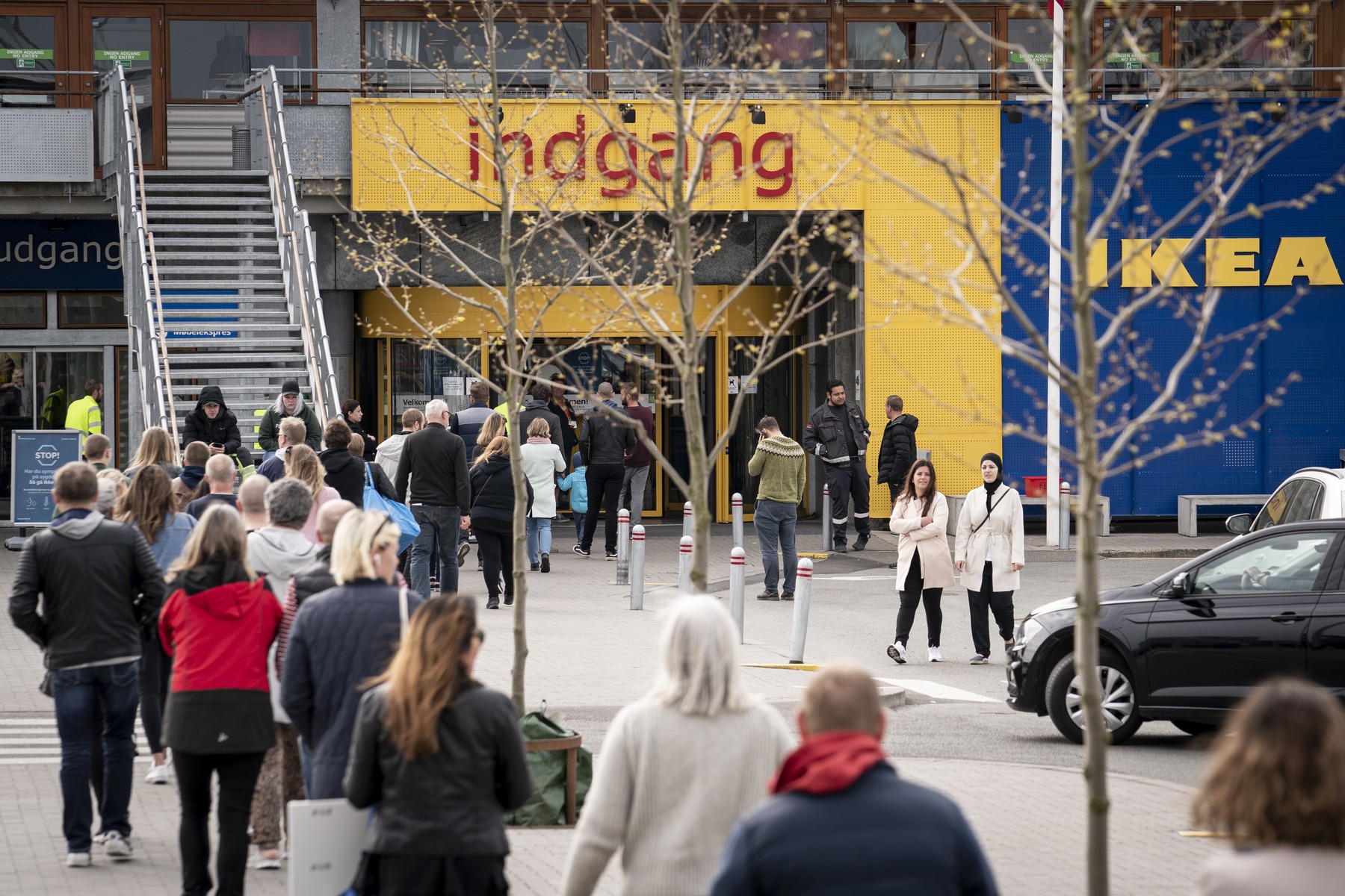 Magazinele IKEA din Danemarca ar putea deveni adăposturi de urgență sau spitale temporare