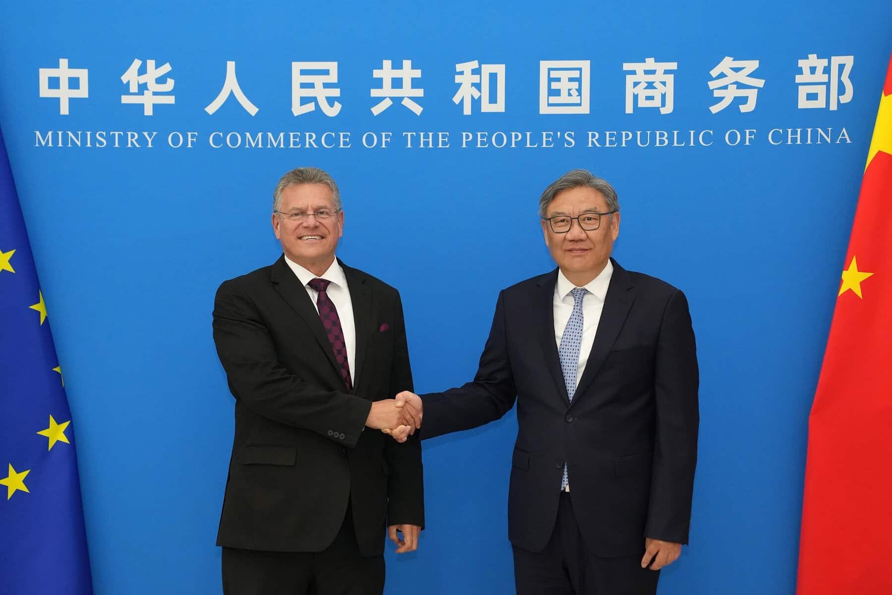 Acord UE-China: Exporturile de mașini hibride chinezești spre Europa vor fi înjumătățite
