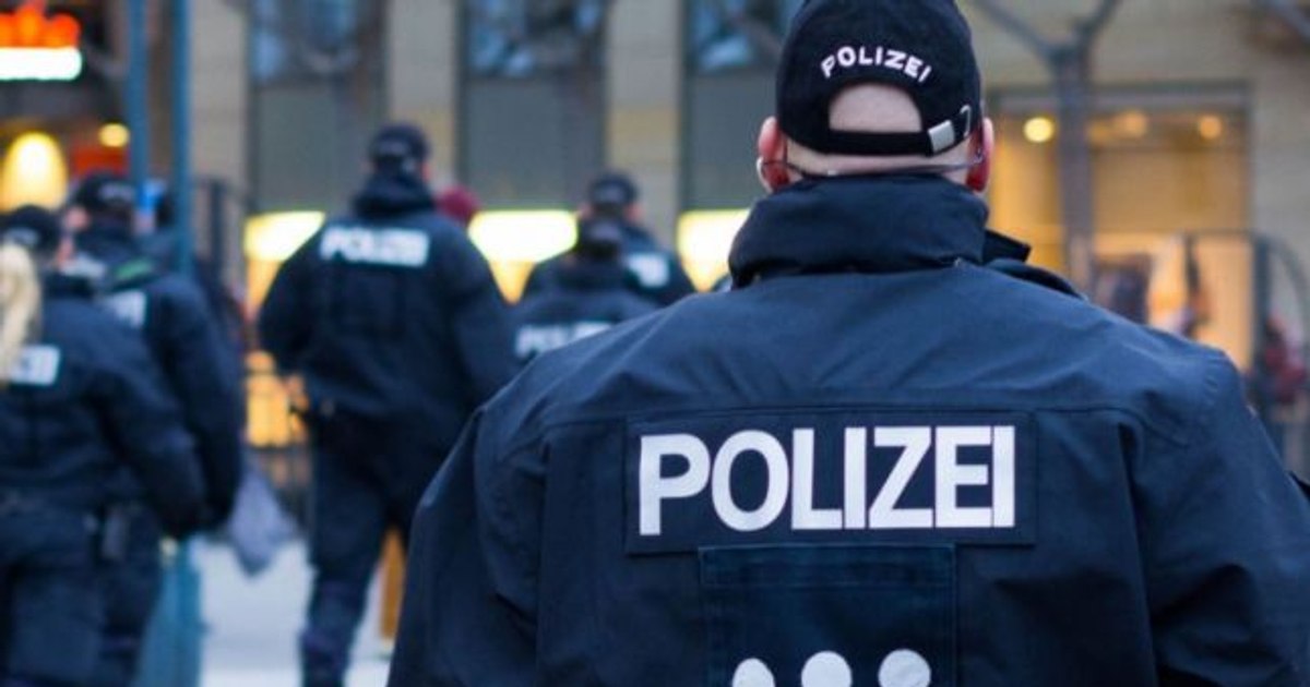 Investigație în Germania: Grupare de români suspectată că a folosit banii din spargeri pentru lux în România