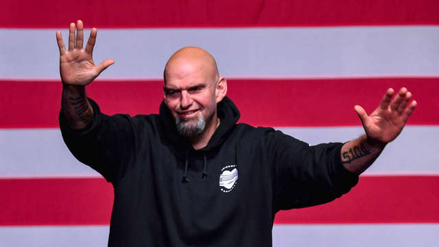 Donald Trump îl îndeamnă pe senatorul John Fetterman să schimbe partidul și să devină republican