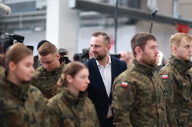 Avertisment de securitate în Polonia: Există amenințări cu atacuri asupra prim-ministrului și ministrului apărării