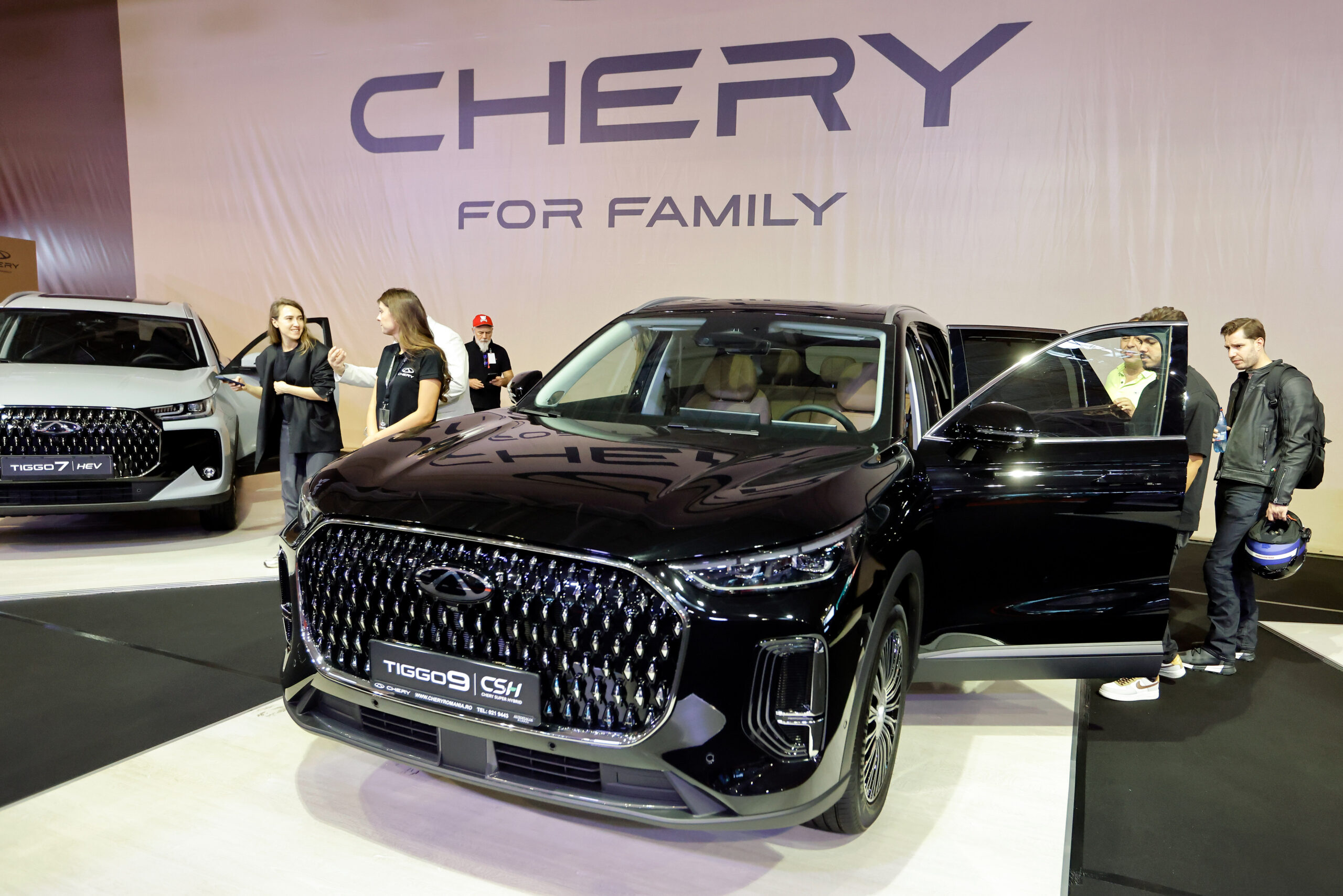 Expansiunea rapidă a producătorilor auto chinezi pe piața europeană pune presiune pe marile mărci tradiționale