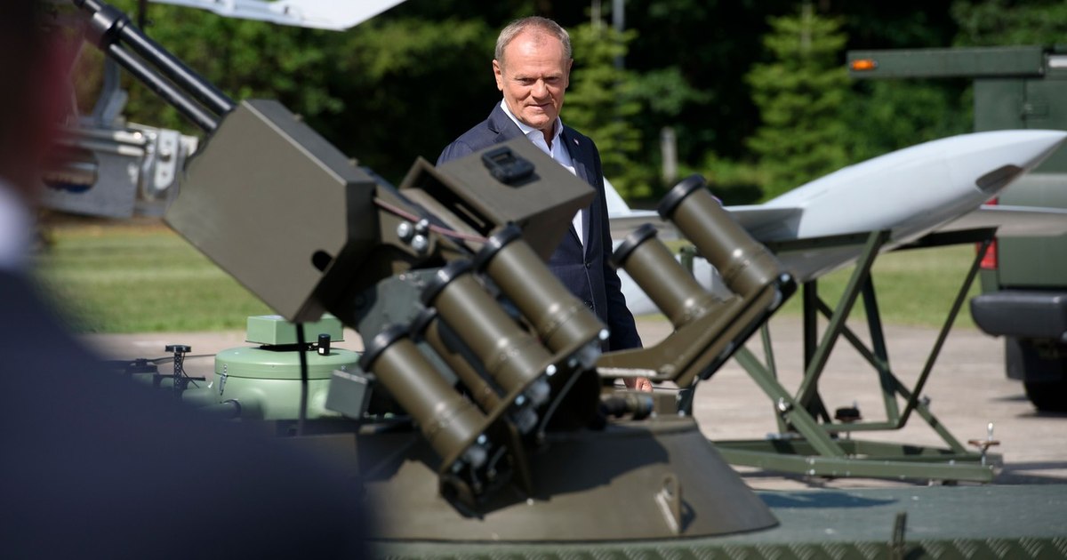 Amenințare cu atac asupra premierului Donald Tusk și a ministrului Apărării în Polonia