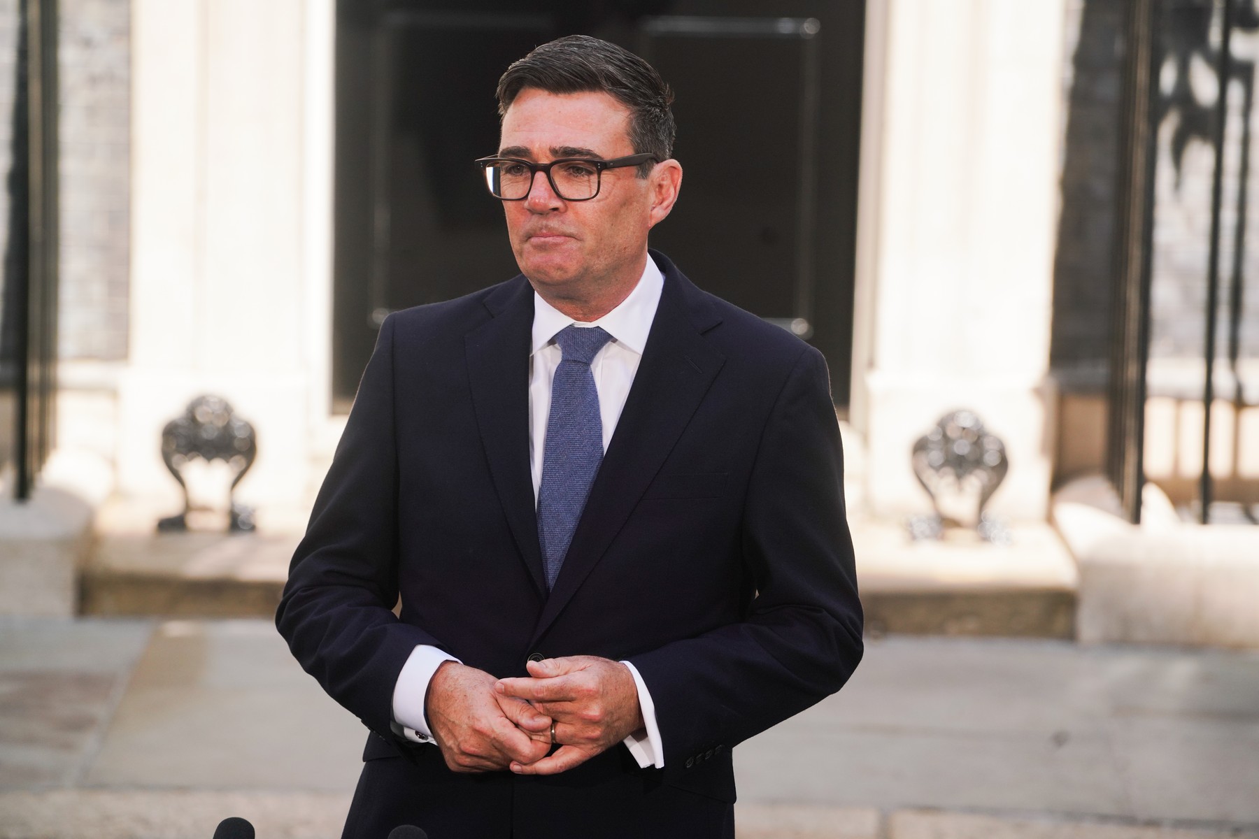 Premierul britanic Andy Burnham numește Rusia „dușman” și confirmă ingerința în referendumul Brexit