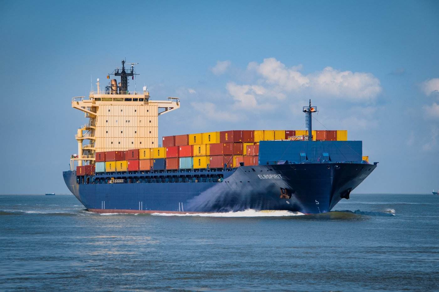 Blocarea exporturilor prin Marea Neagră provoacă o criză financiară majoră fermierilor din Ucraina